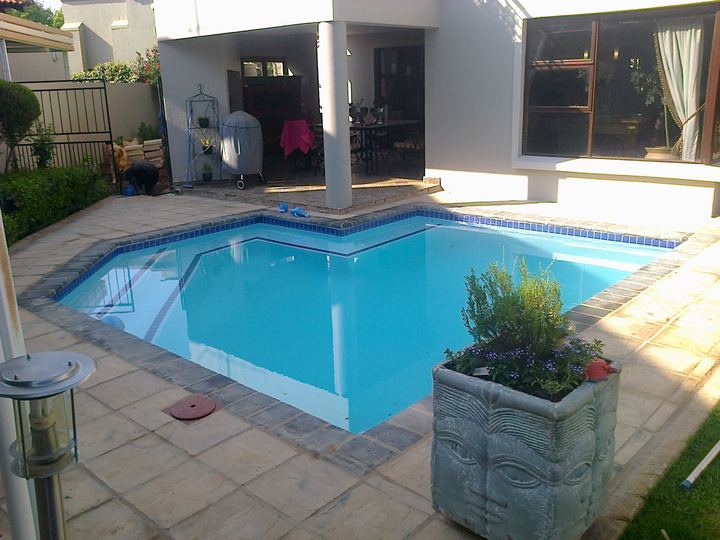 Fibreglass-lined pool, project 3