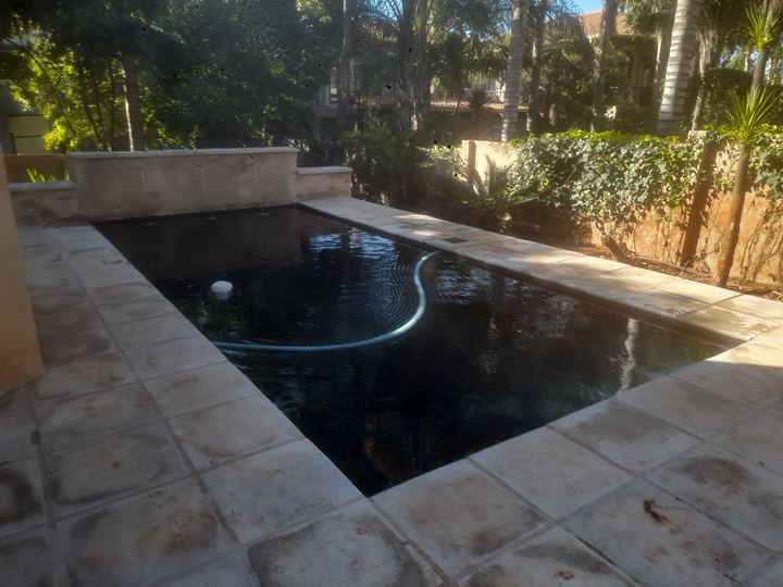 Fibreglass-lined pool, project 7